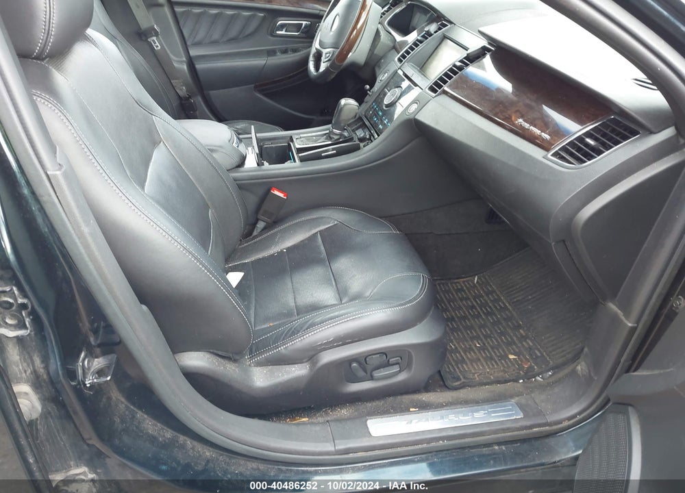 2015 FORD TAURUS LIMITED VIN: 1FAHP2J86FG113584