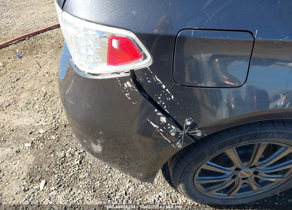 2011 SUBARU IMPREZA 2.5I PREMIUM VIN: JF1GH6B69BH812452