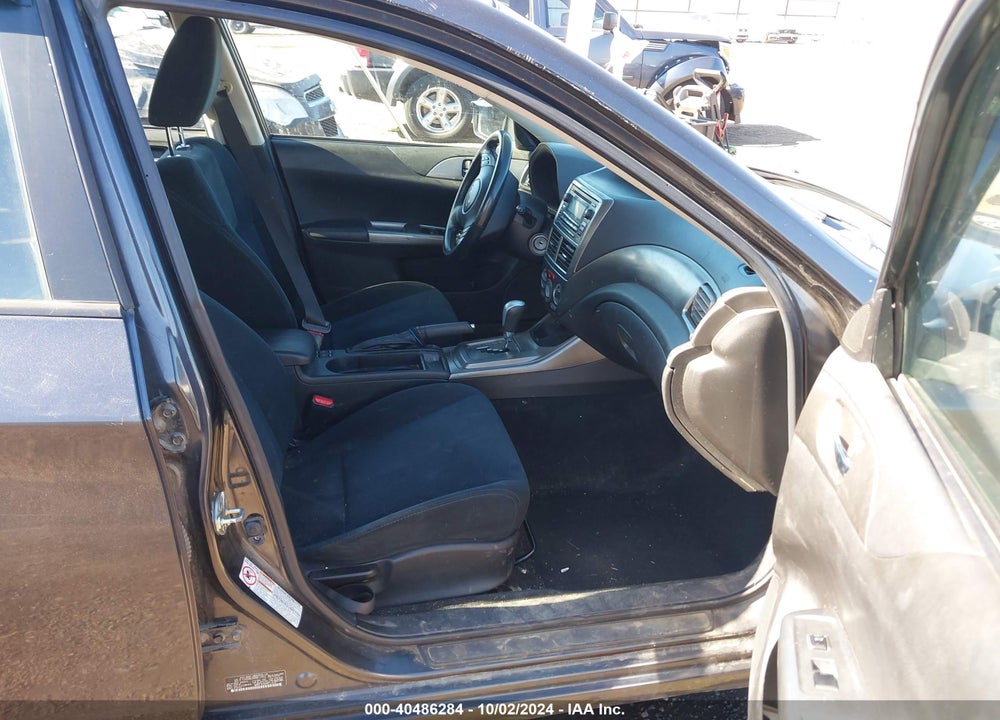 2011 SUBARU IMPREZA 2.5I PREMIUM VIN: JF1GH6B69BH812452