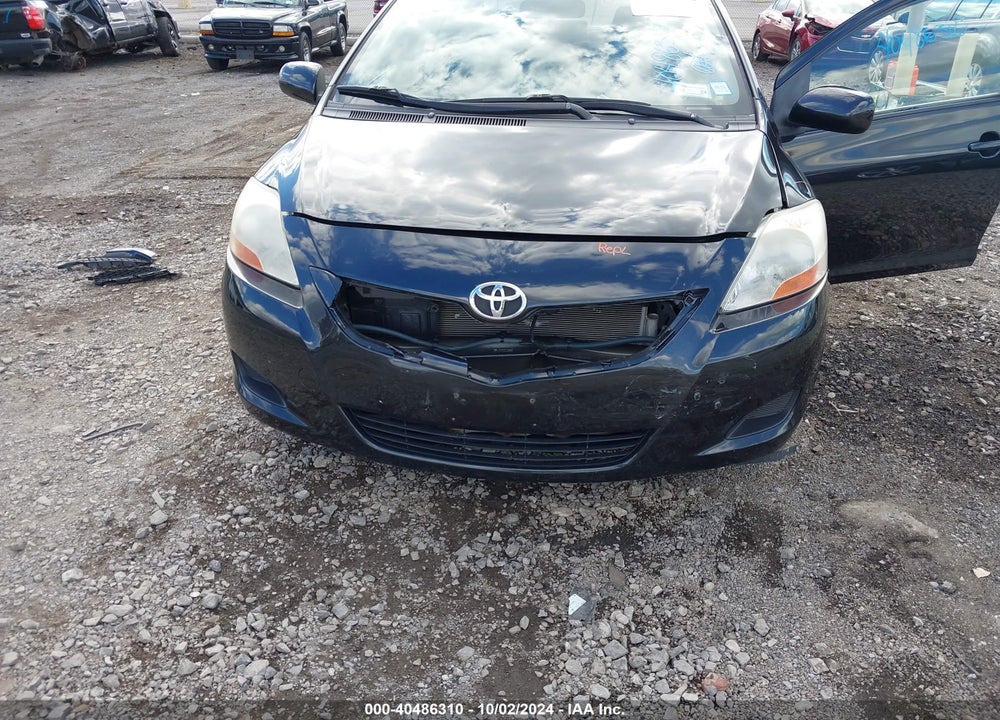 2010 TOYOTA YARIS VIN: JTDBT4K35A1393620