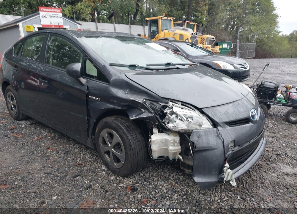 2015 TOYOTA PRIUS TWO VIN: JTDKN3DU1F1886227