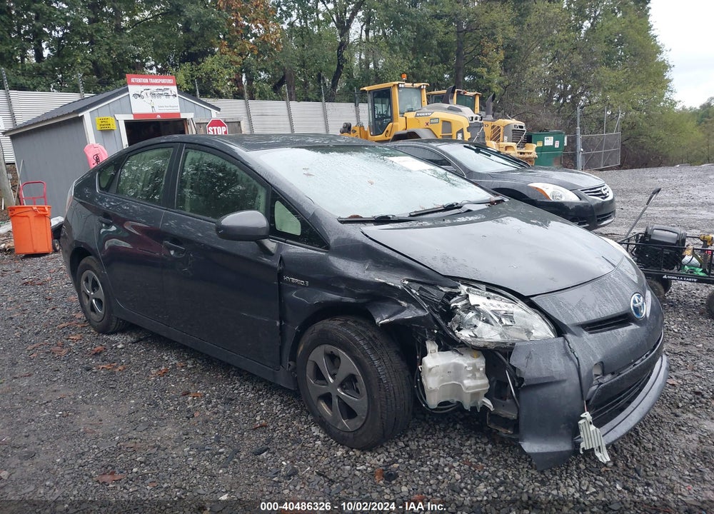 2015 TOYOTA PRIUS TWO VIN: JTDKN3DU1F1886227