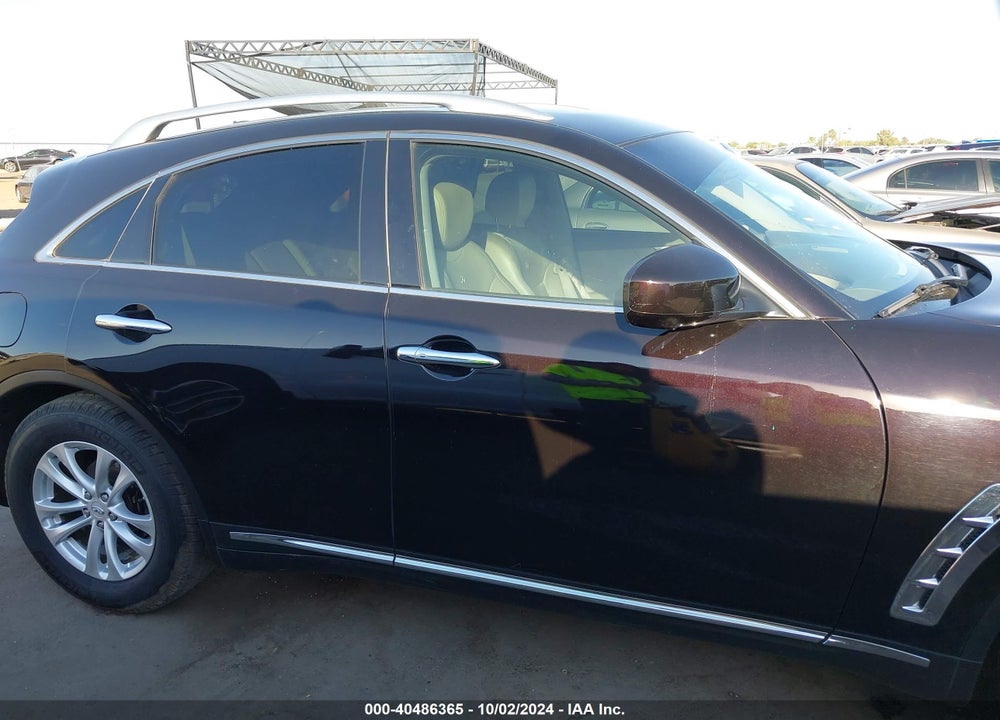 2011 INFINITI FX35 VIN: JN8AS1MW9BM733554