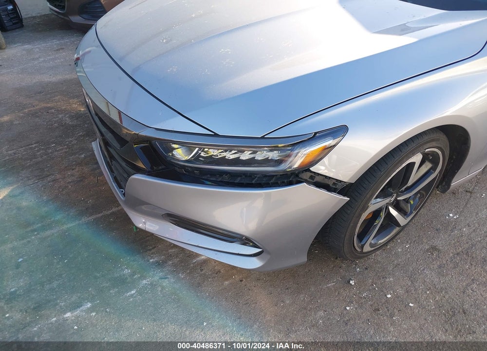 2018 HONDA ACCORD SPORT 2.0T VIN: 1HGCV2F34JA050585