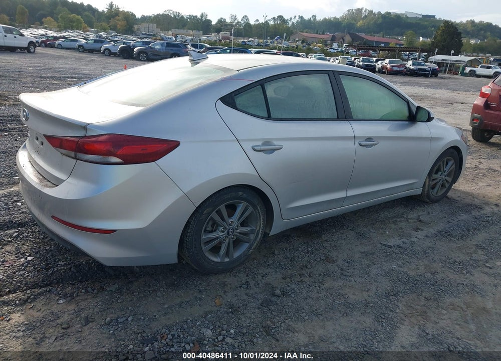 2018 HYUNDAI ELANTRA SEL VIN: 5NPD84LF5JH370639