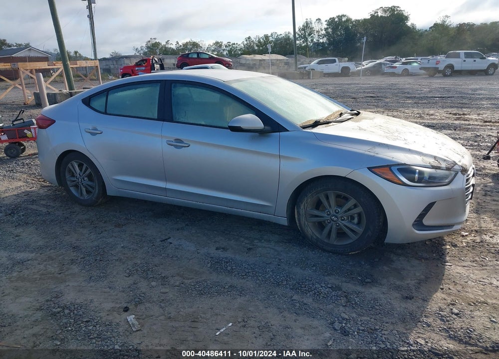 2018 HYUNDAI ELANTRA SEL VIN: 5NPD84LF5JH370639