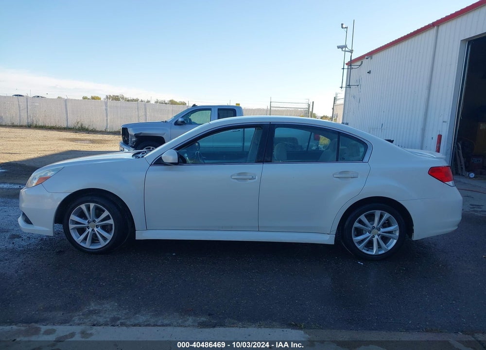 2013 SUBARU LEGACY 2.5I PREMIUM VIN: 4S3BMBB69D3044125