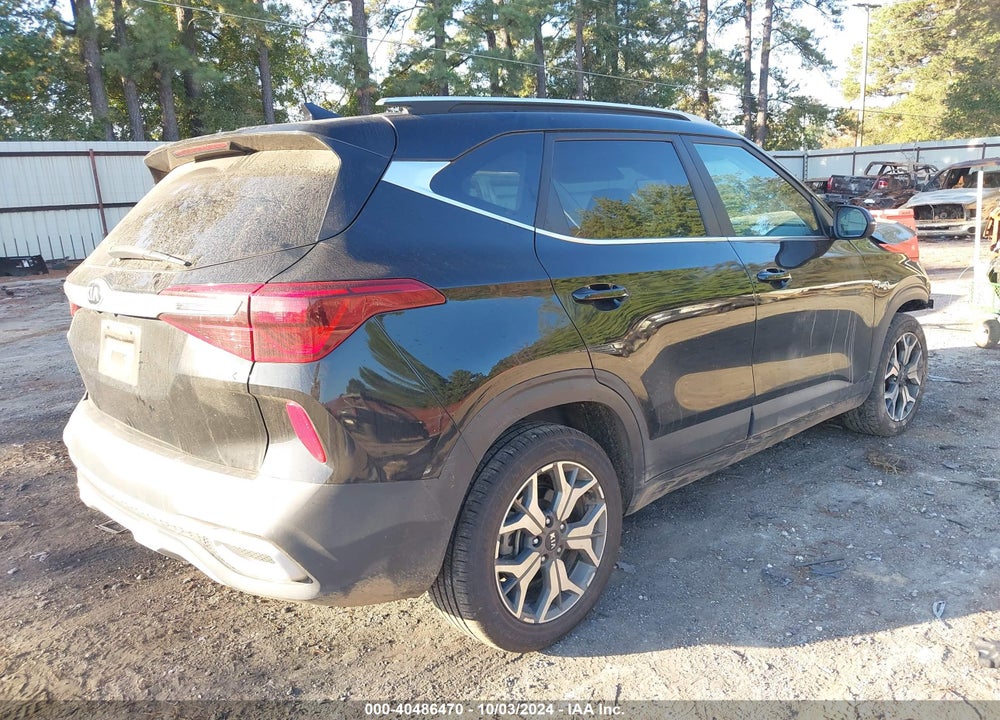 2021 KIA SELTOS EX VIN: KNDERCAA9M7170052