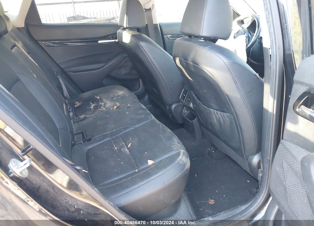 2021 KIA SELTOS EX VIN: KNDERCAA9M7170052
