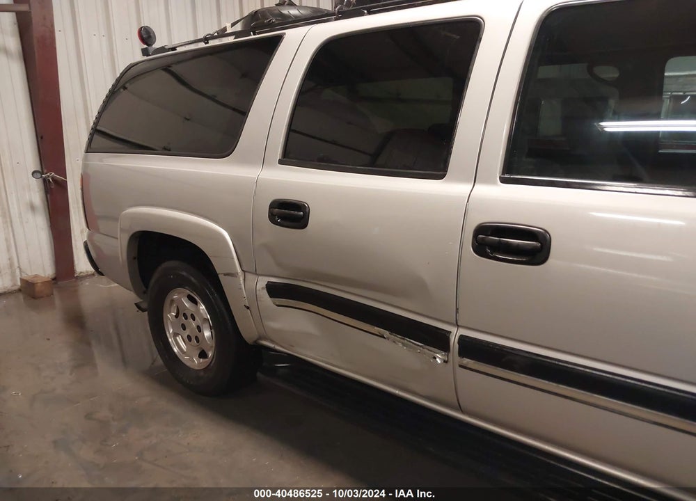 2005 CHEVROLET SUBURBAN 1500 LS VIN: 1GNEC16Z65J190226
