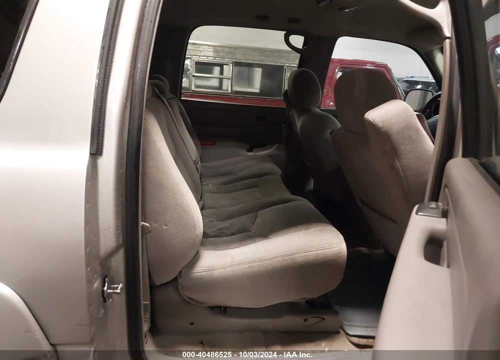 2005 CHEVROLET SUBURBAN 1500 LS VIN: 1GNEC16Z65J190226