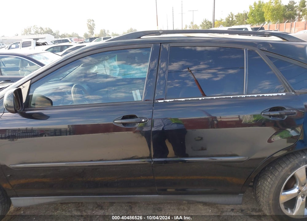 2006 LEXUS RX 330 VIN: JTJGA31U360060715