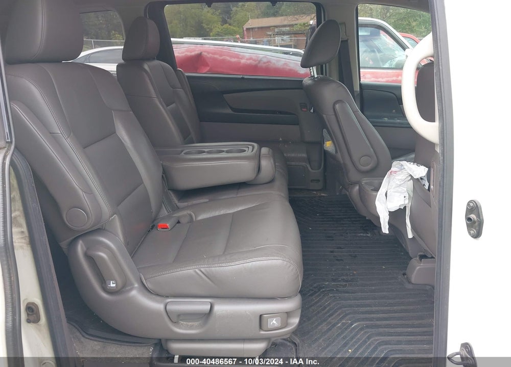 2015 HONDA ODYSSEY TOURING/TOURING ELITE VIN: 5FNRL5H90FB074625