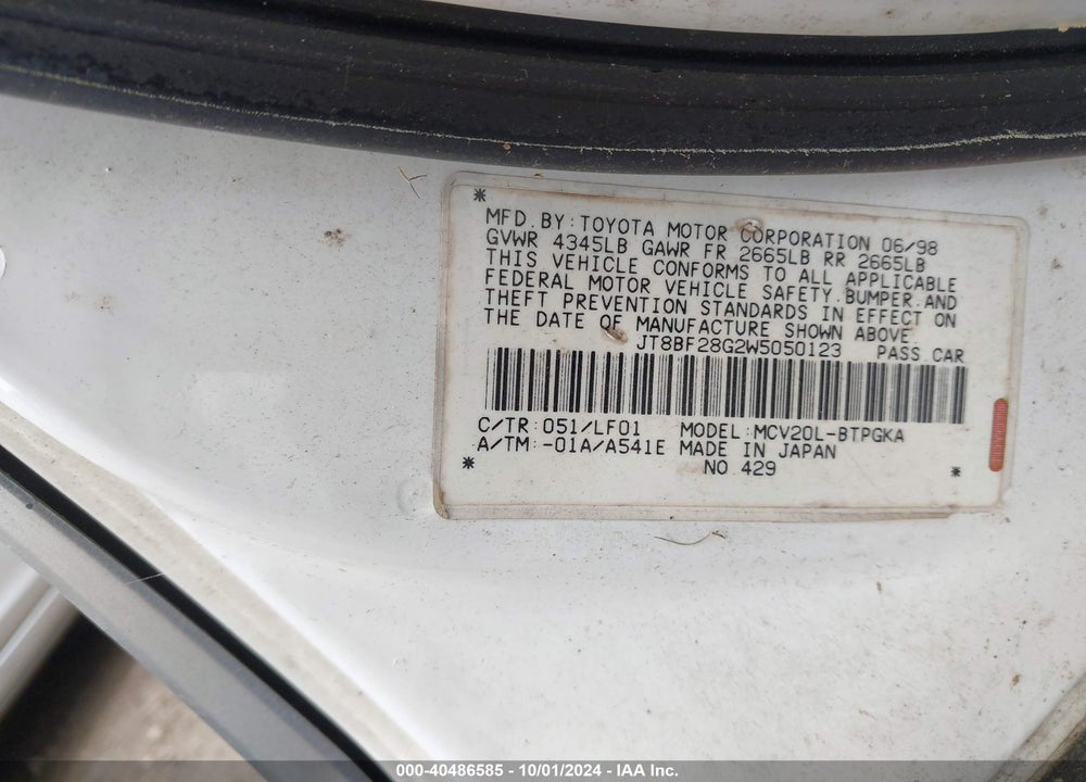 1998 LEXUS ES 300 VIN: JT8BF28G2W5050123