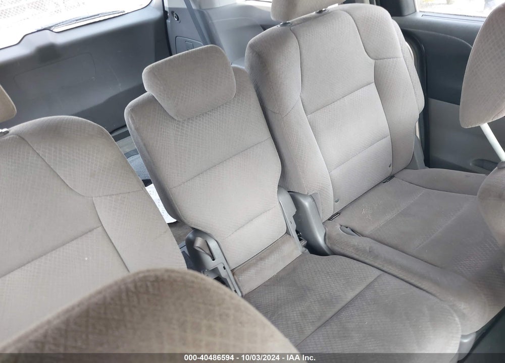 2016 HONDA ODYSSEY SE VIN: 5FNRL5H3XGB108096