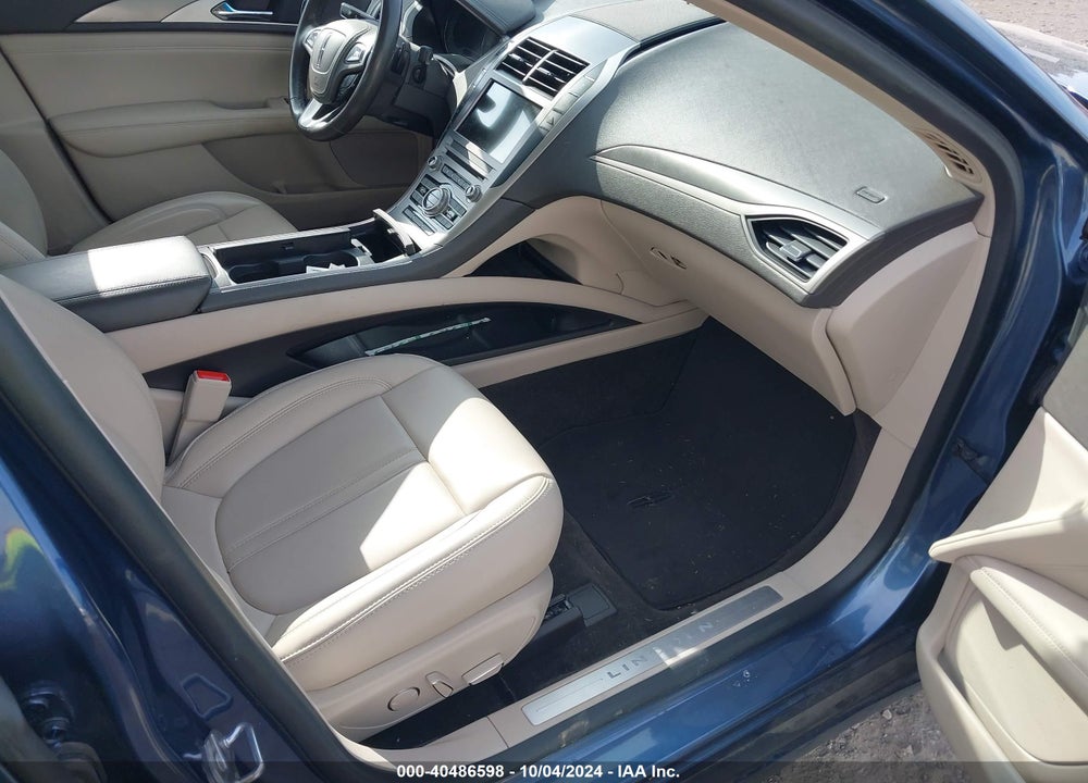 2018 LINCOLN MKZ PREMIERE VIN: 3LN6L5B95JR617935