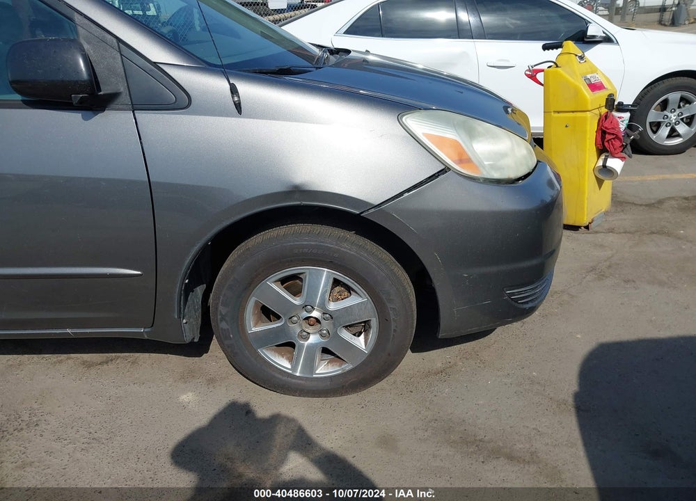 2004 TOYOTA SIENNA LE VIN: 5TDZA23C34S165582