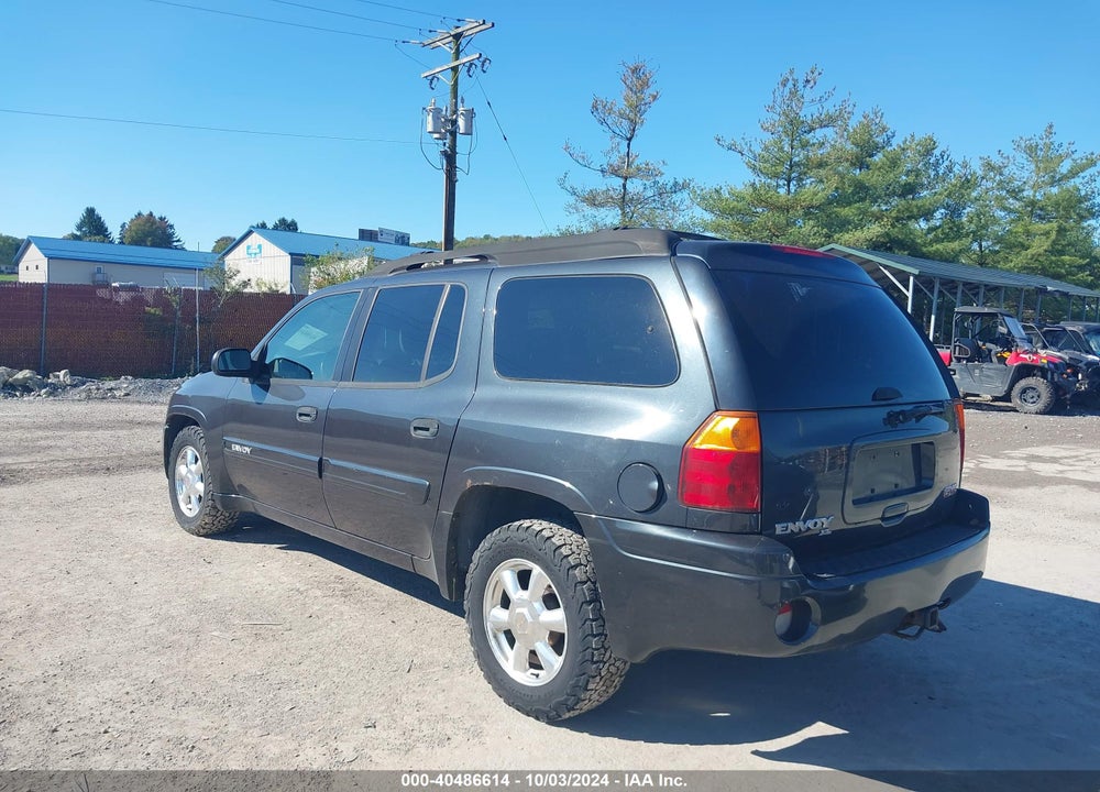 2005 GMC ENVOY XL SLE VIN: 1GKET16S756206128