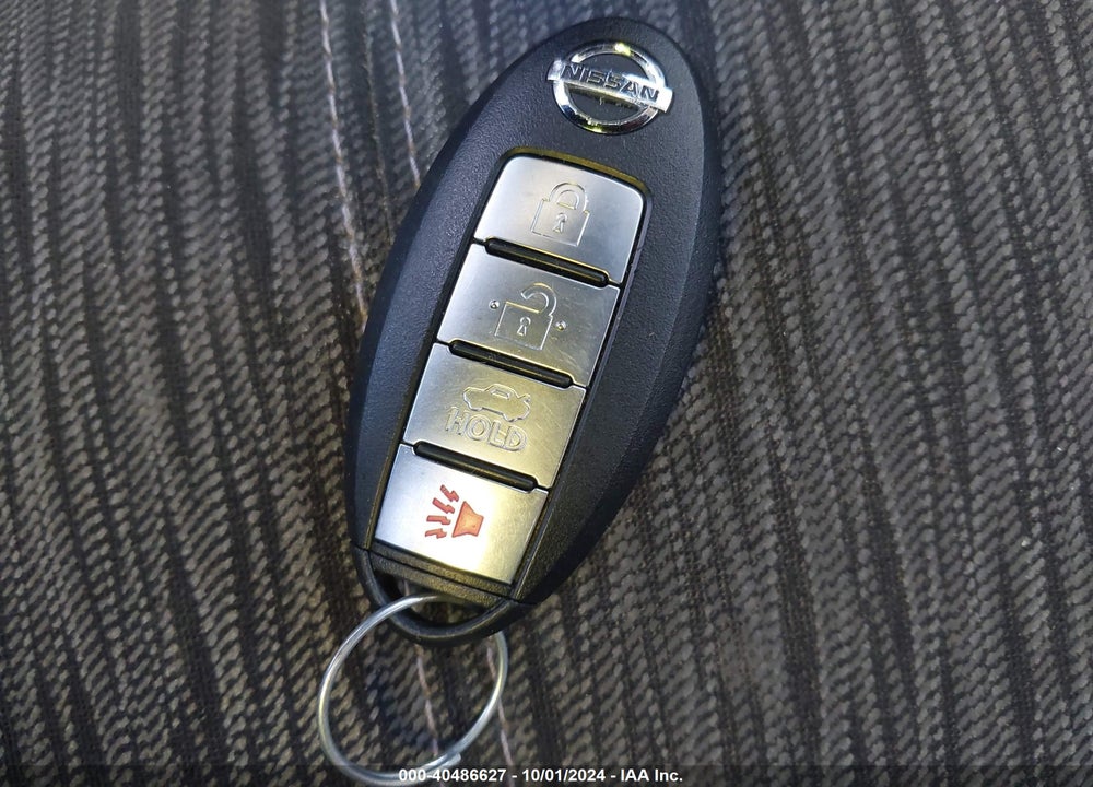 2015 NISSAN SENTRA SV VIN: 3N1AB7AP6FY253697