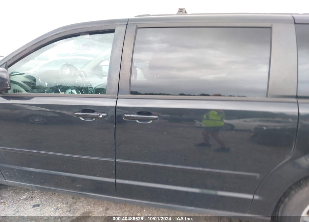 2013 DODGE GRAND CARAVAN SXT VIN: 2C4RDGCG9DR514812
