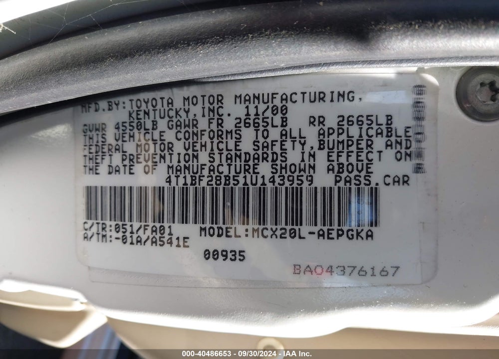2001 TOYOTA AVALON XLS VIN: 4T1BF28B51U143959
