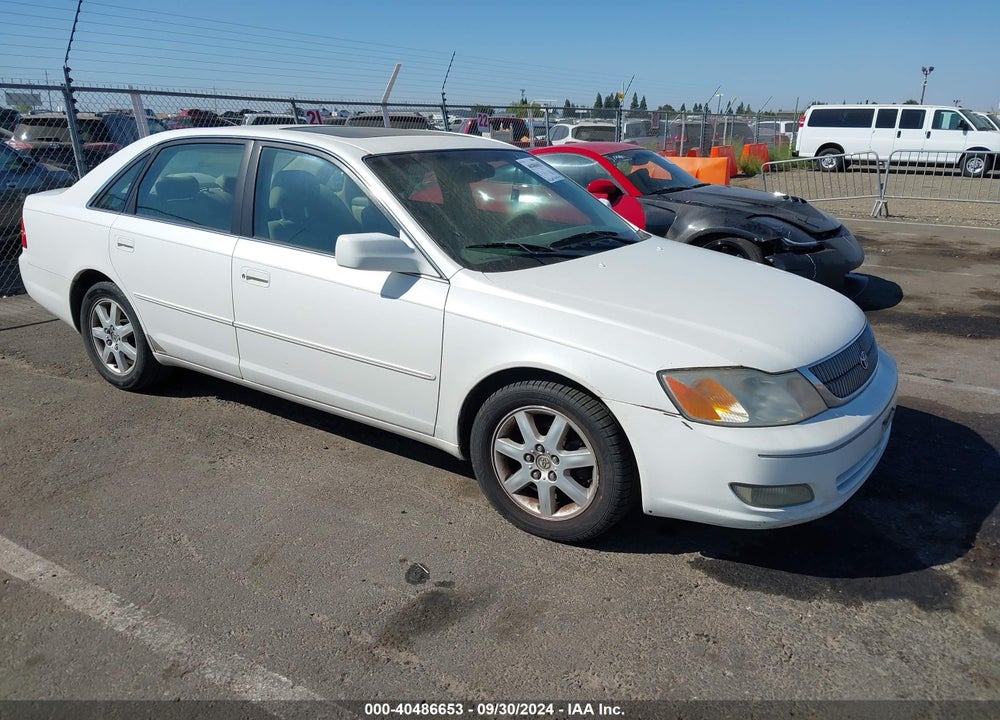2001 TOYOTA AVALON XLS VIN: 4T1BF28B51U143959
