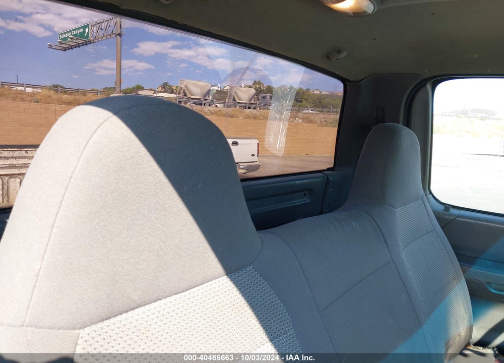 2002 FORD F-150 XL/XLT VIN: 1FTRF17222NA83388