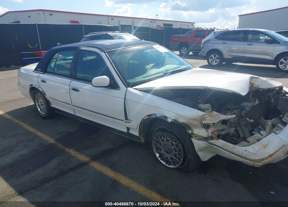 2000 MERCURY GRAND MARQUIS GS VIN: 2MEFM74W7YX674048