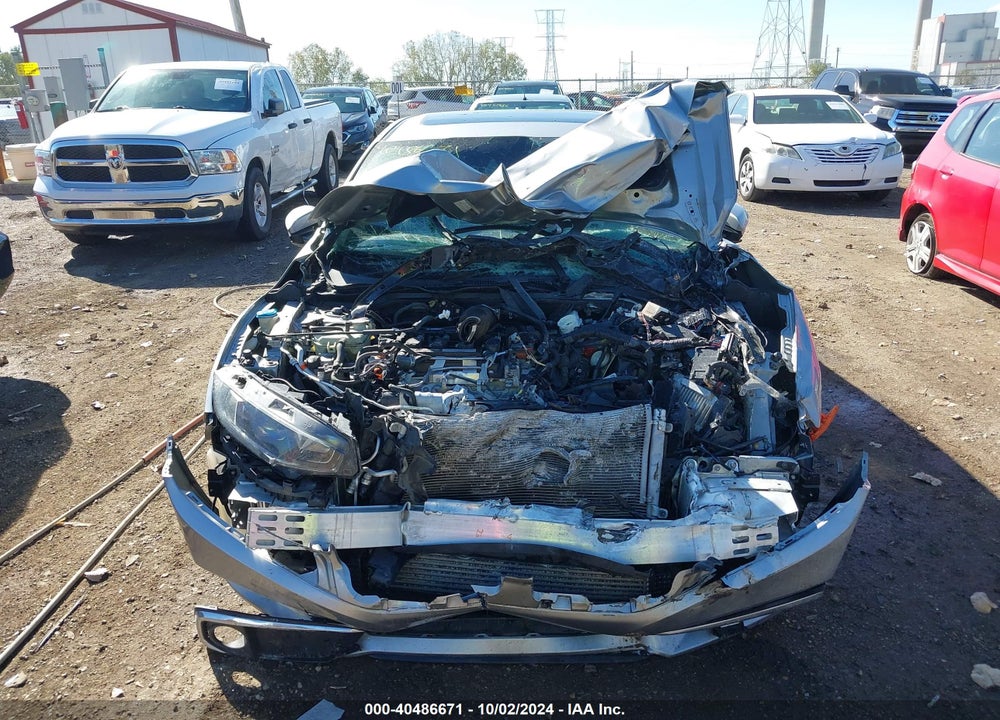 2019 HONDA CIVIC EX VIN: 19XFC1F33KE001033