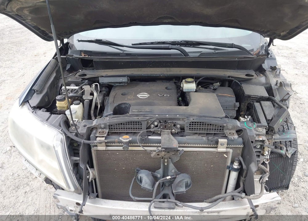 2014 NISSAN PATHFINDER PLATINUM VIN: 5N1AR2MM0EC666182