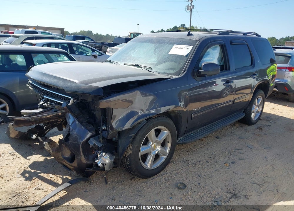 2011 CHEVROLET TAHOE LT VIN: 1GNSKBE00BR270875