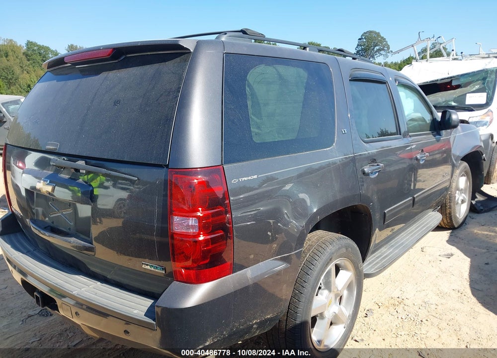 2011 CHEVROLET TAHOE LT VIN: 1GNSKBE00BR270875
