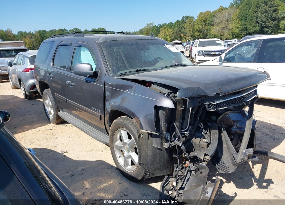 2011 CHEVROLET TAHOE LT VIN: 1GNSKBE00BR270875