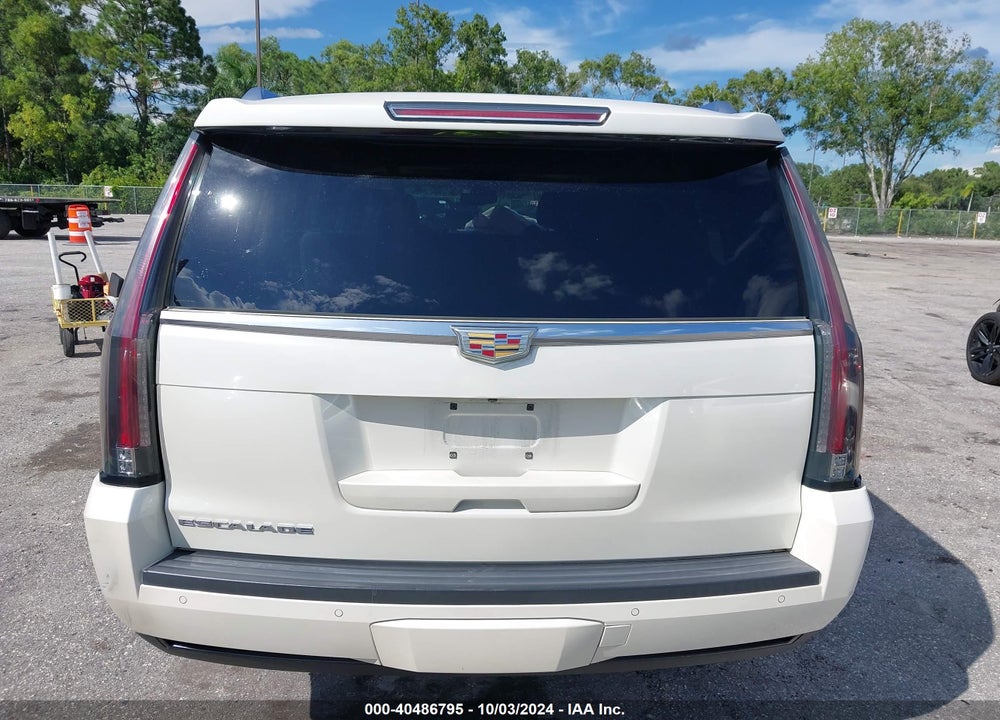 2015 CADILLAC ESCALADE ESV PREMIUM VIN: 1GYS4TKJ7FR719832