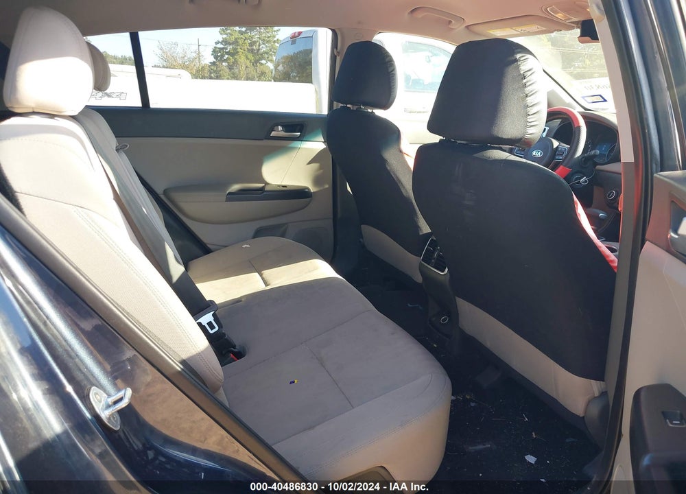2019 KIA SPORTAGE LX VIN: KNDPMCAC2K7609131