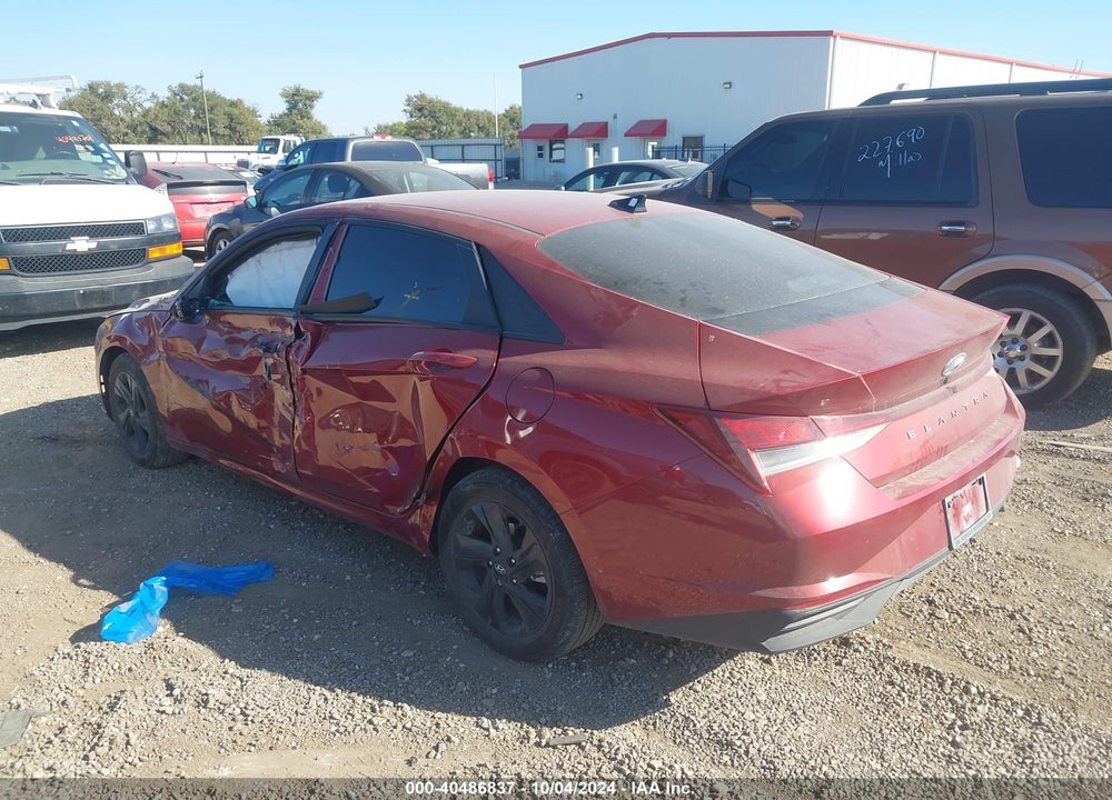 2023 HYUNDAI ELANTRA SEL VIN: KMHLM4AG9PU562210