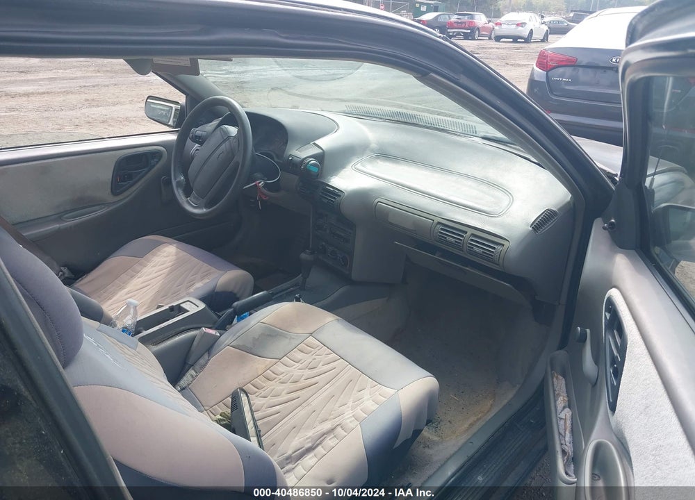 1996 CHEVROLET BERETTA VIN: 1G1LV15M9TY121107