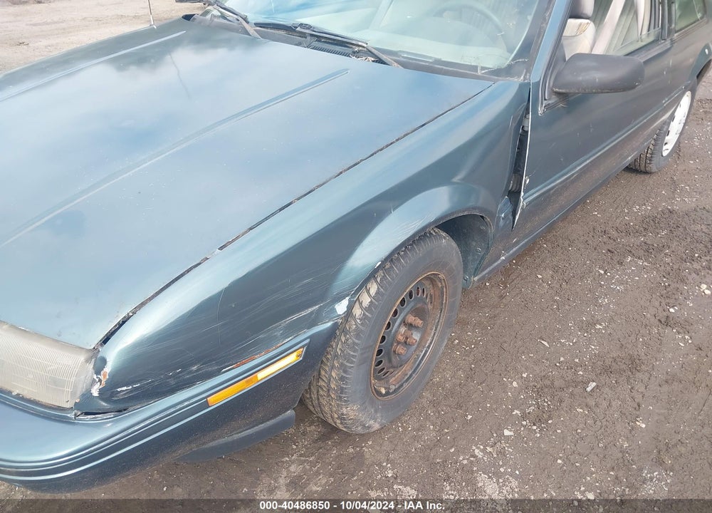 1996 CHEVROLET BERETTA VIN: 1G1LV15M9TY121107