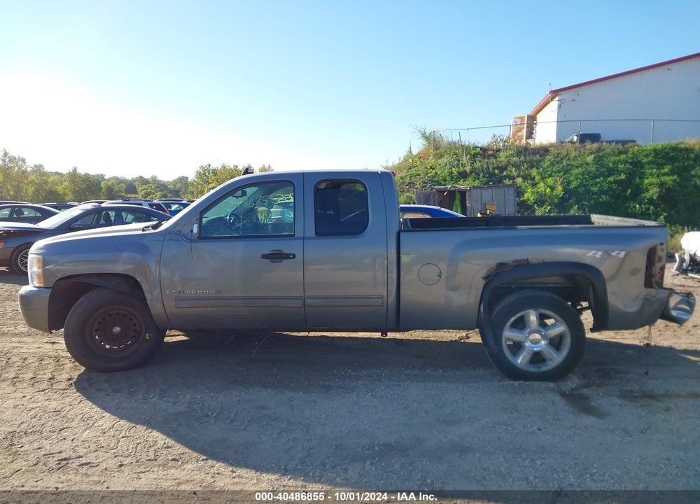 2009 CHEVROLET SILVERADO 1500 LT VIN: 1GCEK29039Z167525