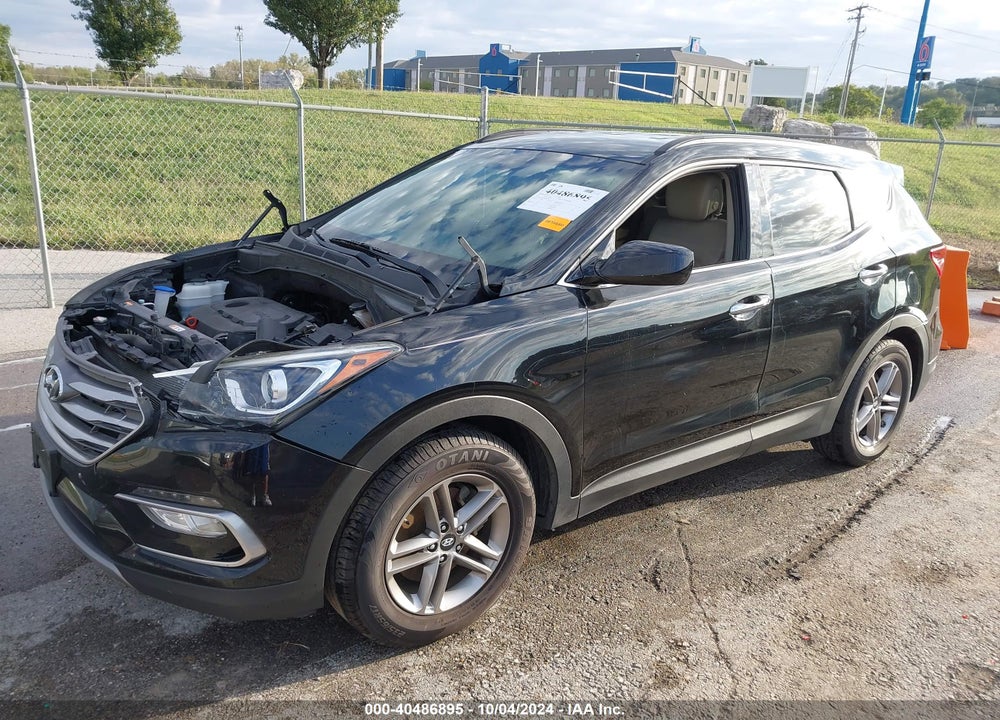 2017 HYUNDAI SANTA FE SPORT 2.4L VIN: 5NMZUDLB8HH013235