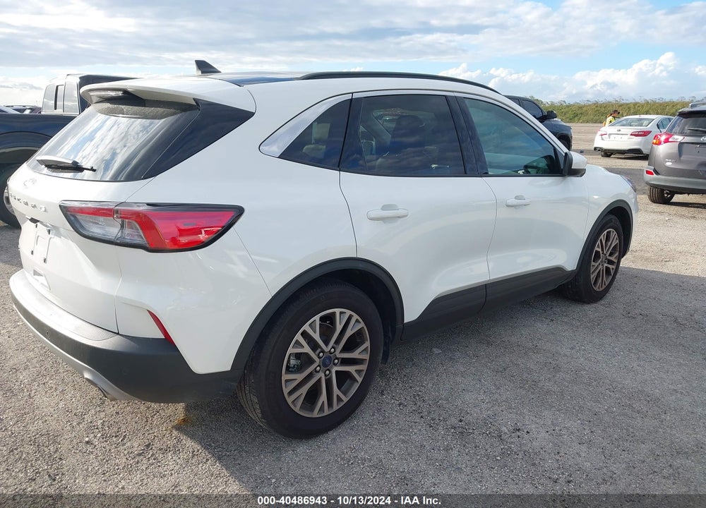2022 FORD ESCAPE SEL VIN: 1FMCU0H64NUB52613