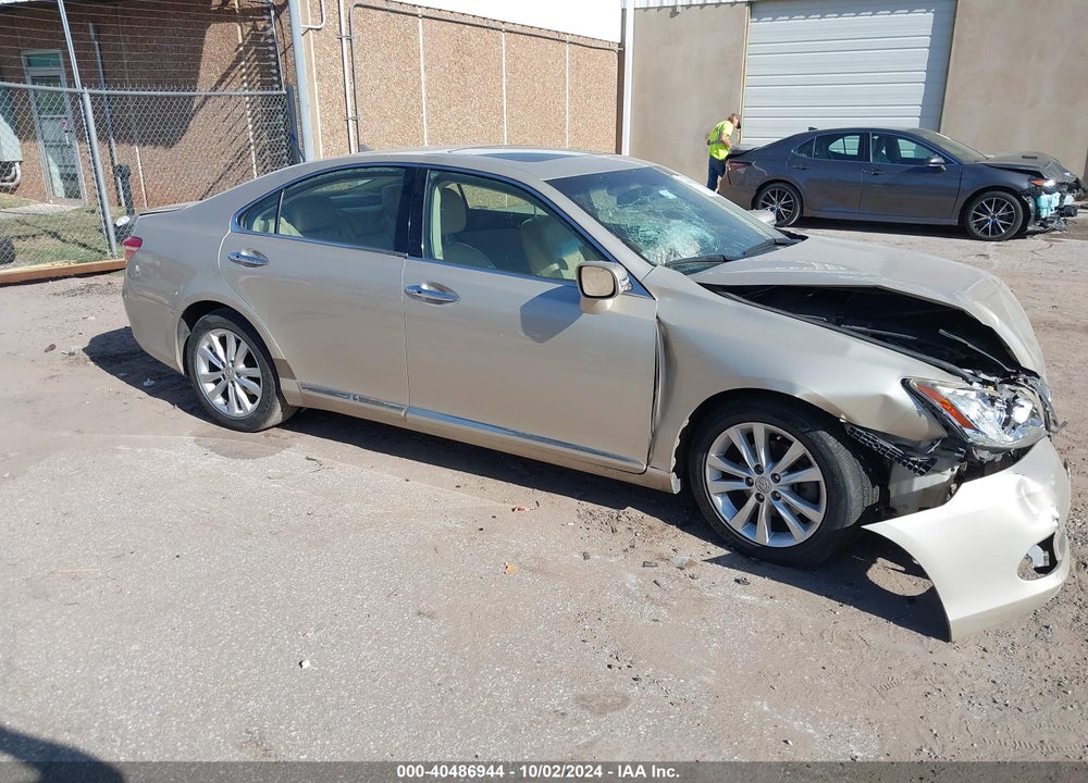 2011 LEXUS ES VIN: JTHBK1EG5B2414900