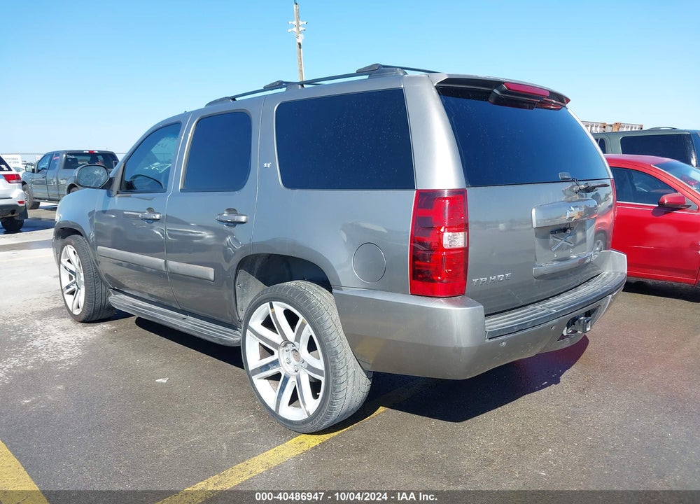 2008 CHEVROLET TAHOE LT VIN: 1GNFC13088R250863