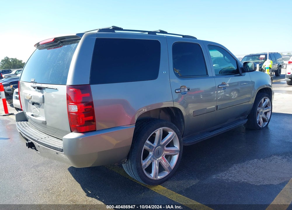 2008 CHEVROLET TAHOE LT VIN: 1GNFC13088R250863