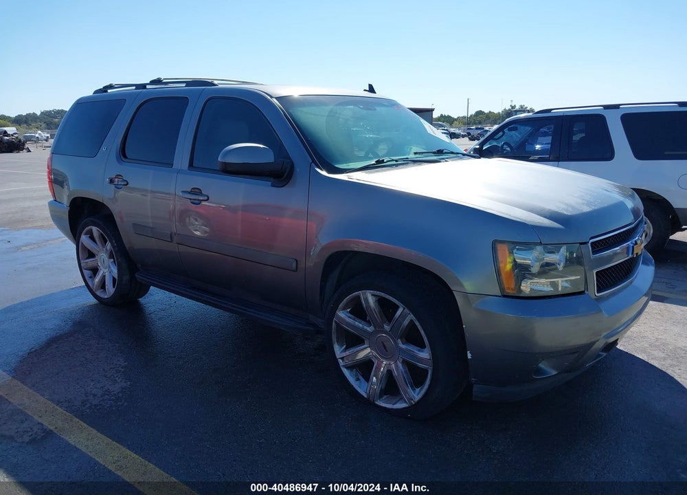 2008 CHEVROLET TAHOE LT VIN: 1GNFC13088R250863