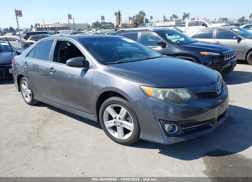 2014 TOYOTA CAMRY SE VIN: 4T1BF1FKXEU800323