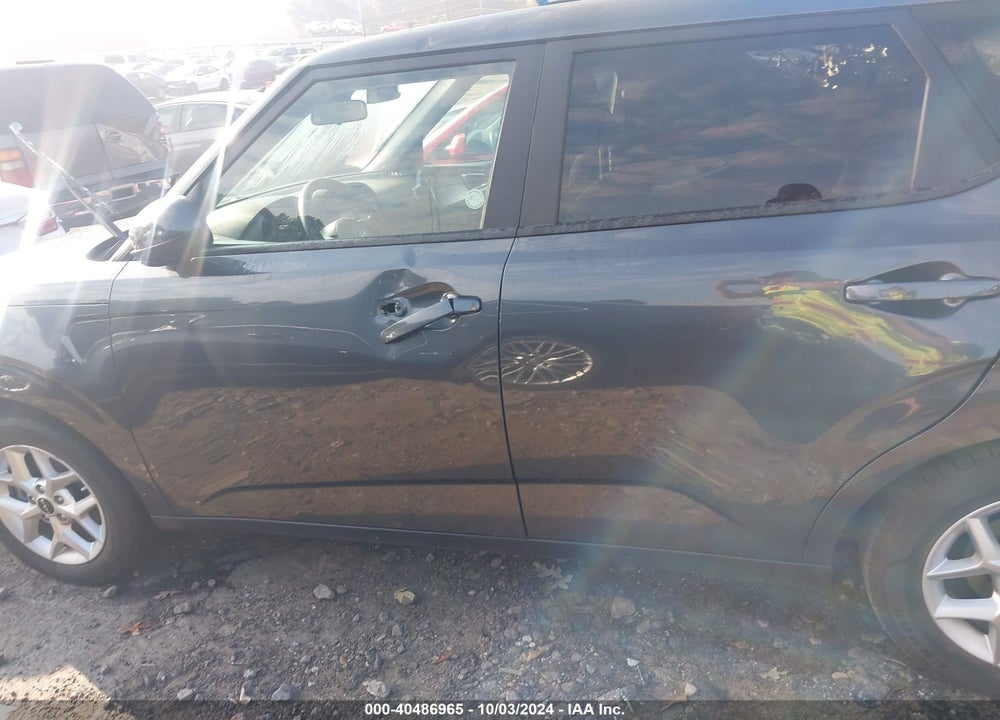 2022 KIA SOUL LX VIN: KNDJ23AU0N7809546