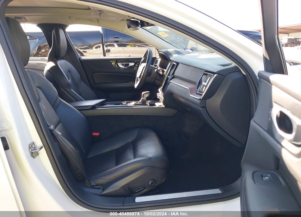 2021 VOLVO S60 T5 MOMENTUM VIN: 7JR102FZ7MG123847