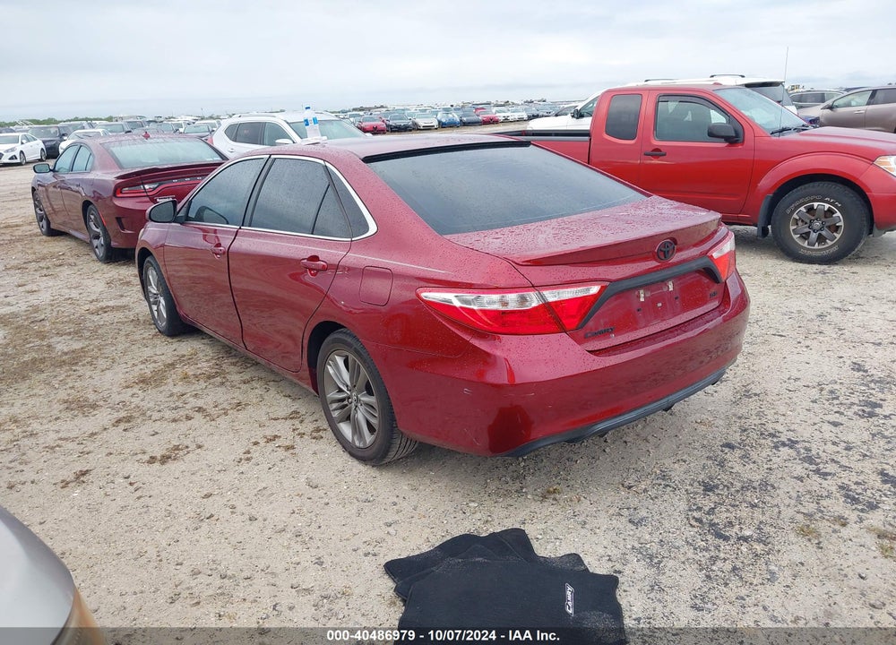 2017 TOYOTA CAMRY SE VIN: 4T1BF1FK0HU643177