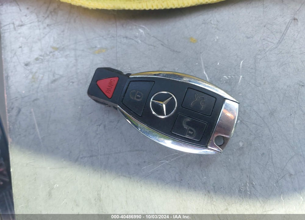 2011 MERCEDES-BENZ E 350 VIN: WDDKK5GFXBF075451